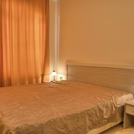 Royal Sun Private Apartments Slantchev Briag Extérieur photo